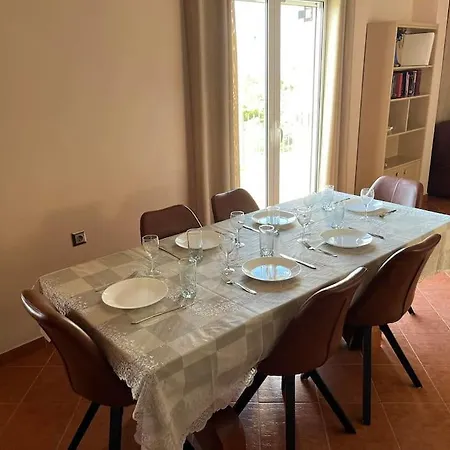 Oasis Escape * Loutráki