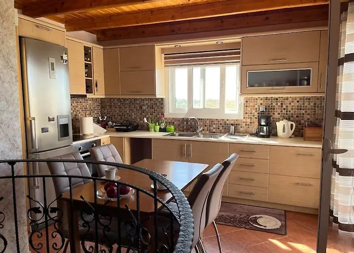 Oasis Escape Loutraki (Corinthia)